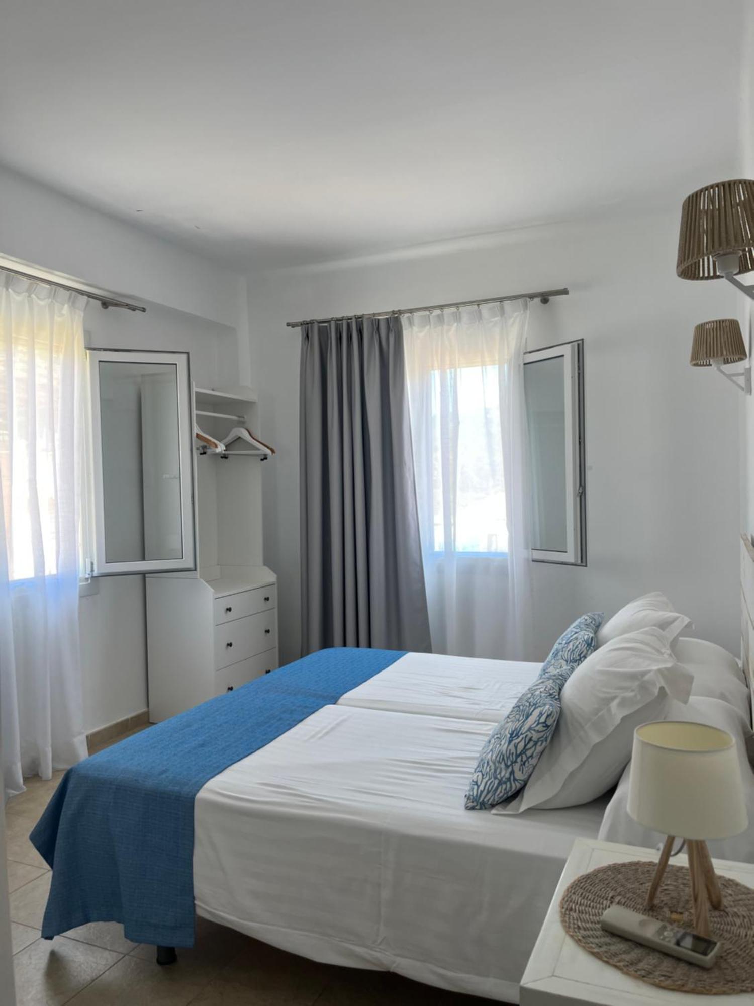 Hostal Dragonera سانت إلم المظهر الخارجي الصورة
